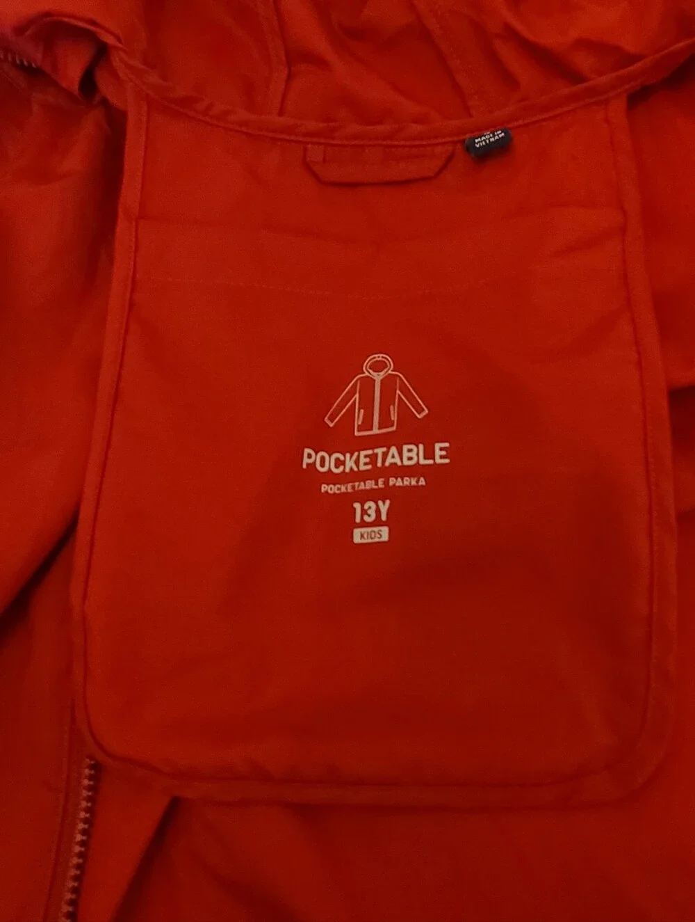 Uniqlo Kid's Lightweight Red Hooded Jacket Size 13 Or XS Adults